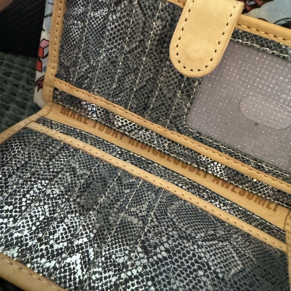 NWT Consuela Wallet - Picture 3 of 4